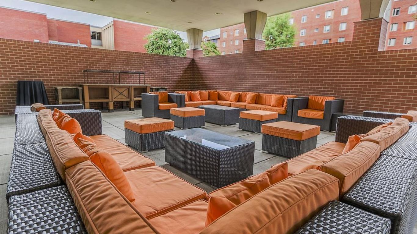 Kellogg Conference Hotel